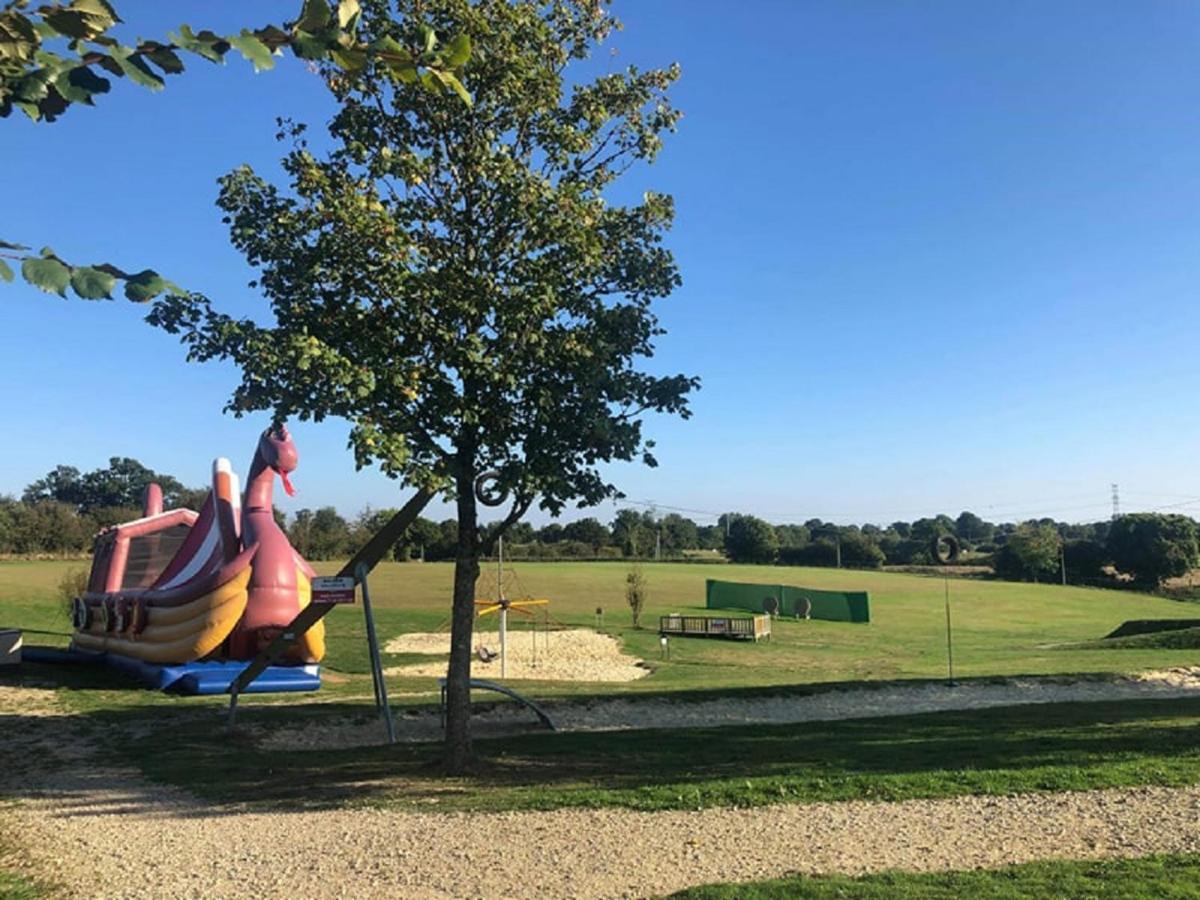 Mhvacances Propose Camping 4 Etoiles En Normandie Litteau Exterior photo